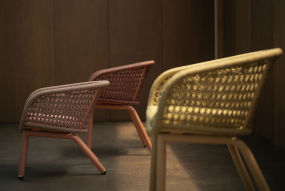 Chair 8 Tubular Outdoor Shell Chair